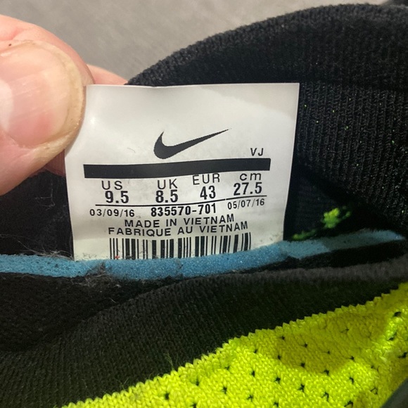 Nike Air Presto Flyknit Ultra Volt black and white mens size 9.5 - Picture 7 of 9